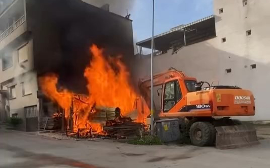 Bursa'da bir barakada çıkan