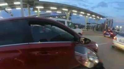 Bursa’da kadın sürücüler arasında yol verme kavgası