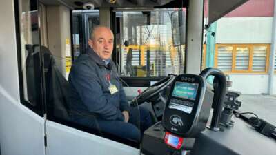 Bursa’da otobüste fenalaşan adam için zamanla yarış