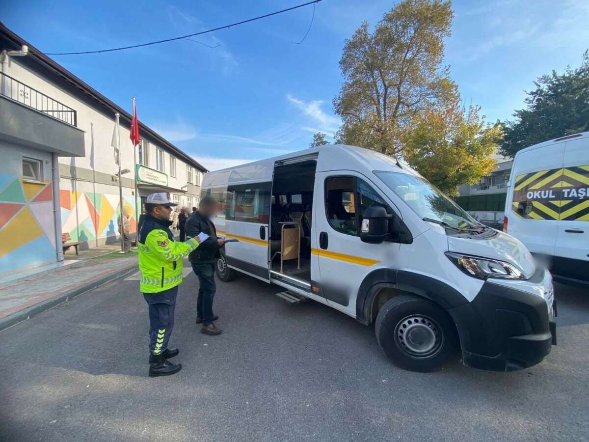 Bursa’da servis araçları ve motosikletlere sıkı denetim