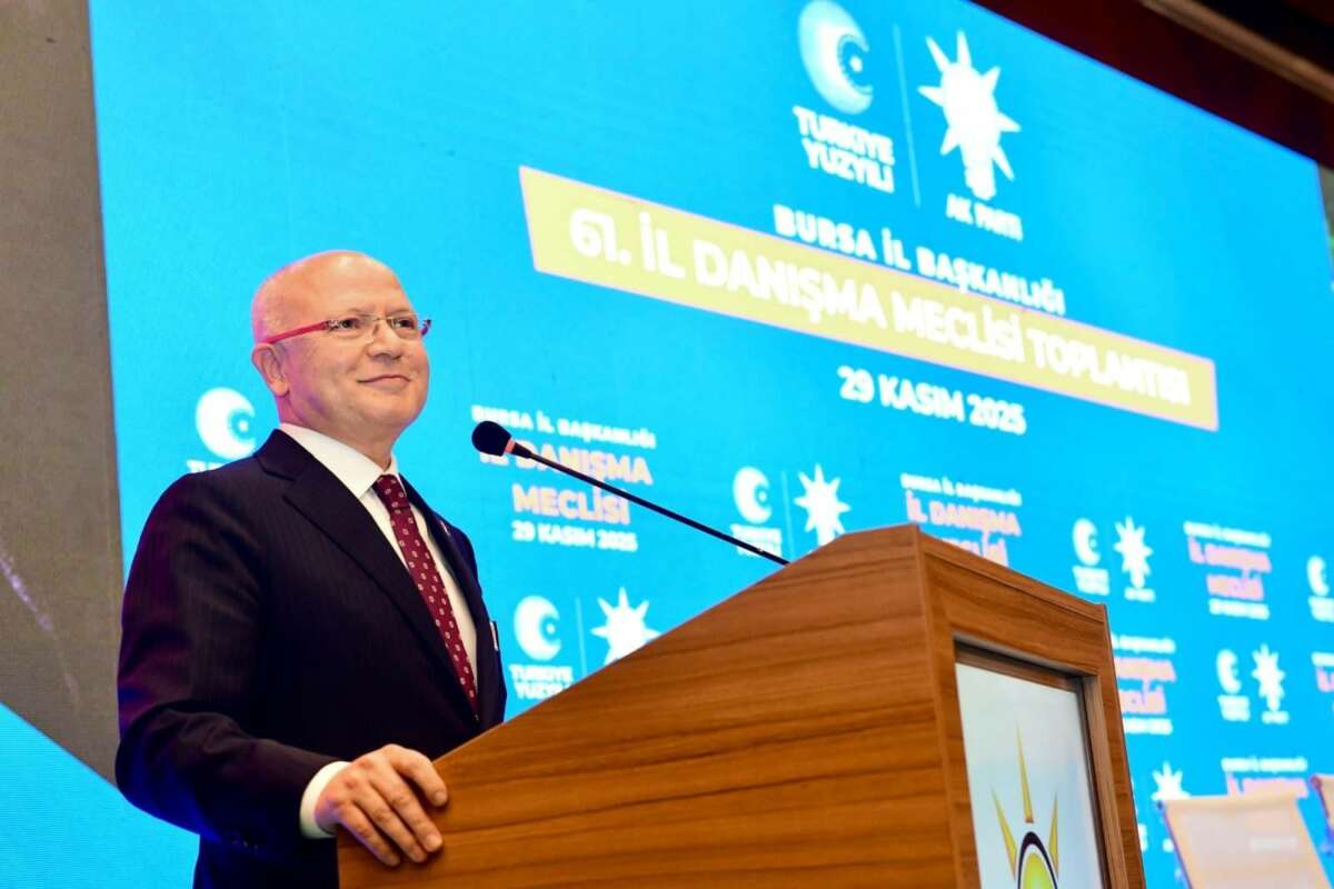 Bursa’da son 1 hafta 5 bin 284 kişi AK Parti kadrolarına katıldı