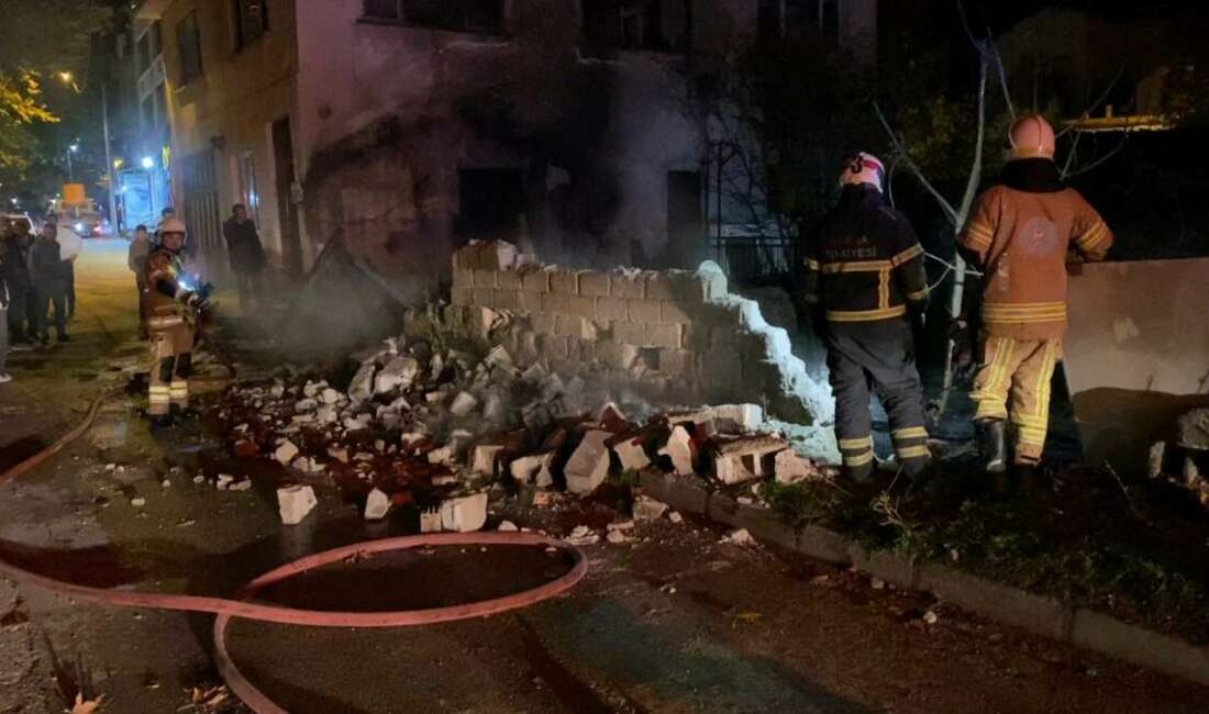 Bursa’da tek katlı ev alev alev yandı İnegöl’de tek katlı bir