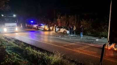 Bursa’da tır ile otomobil çarpıştı: 1 yaralı