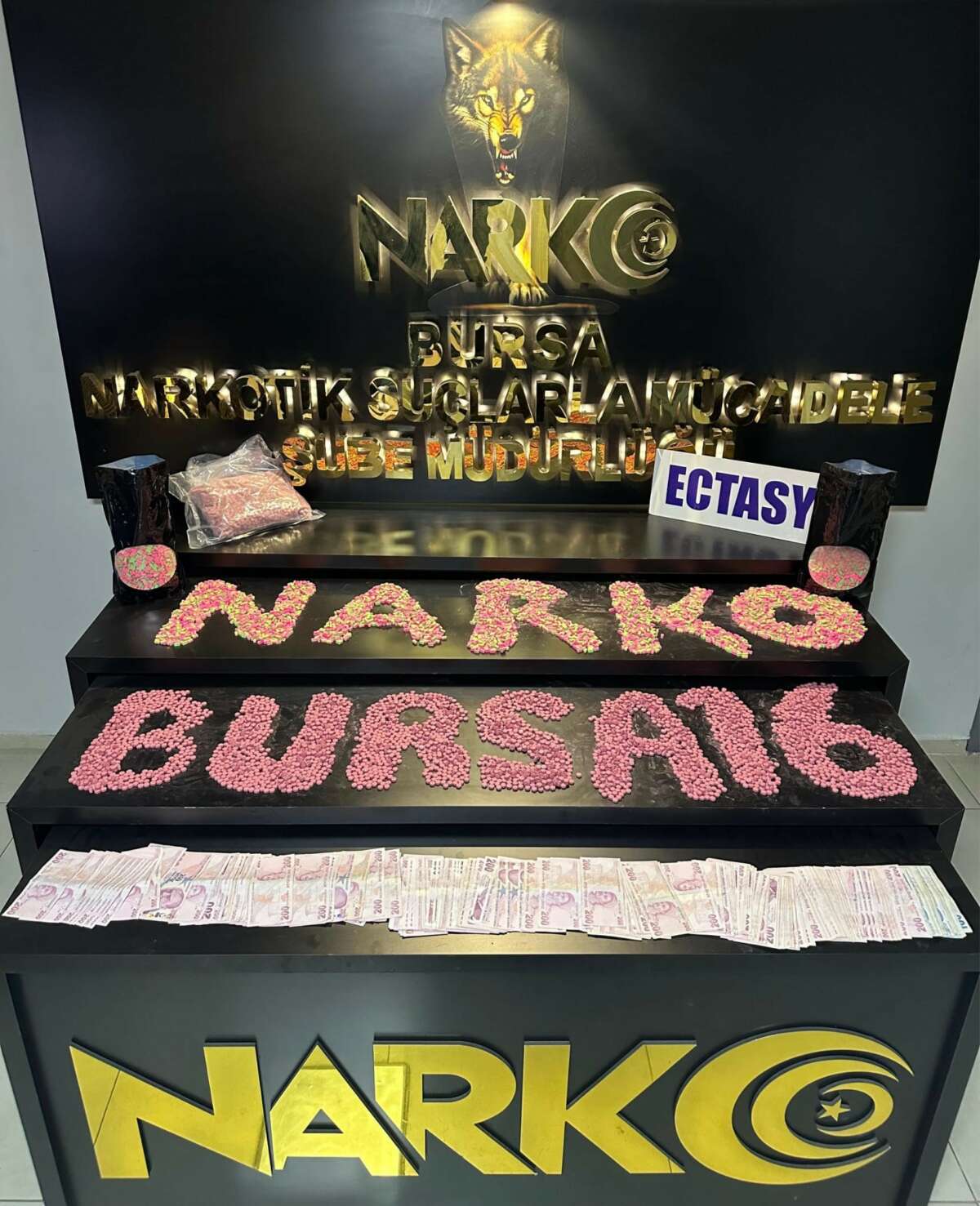 Bursa’da uyuşturucu tacirine operasyon