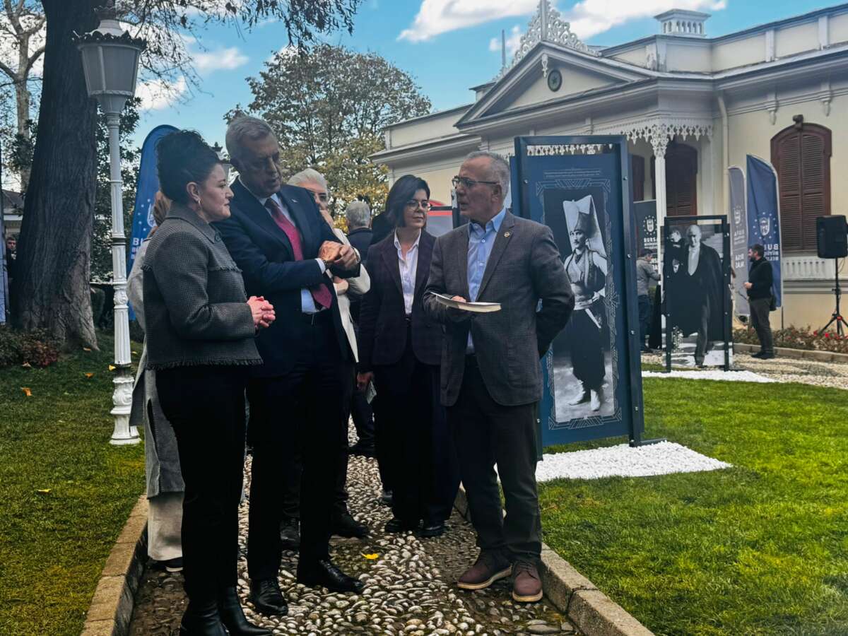 Bursa’da ‘Bir Devrin Hikâyesi: Şapka’ sergisi