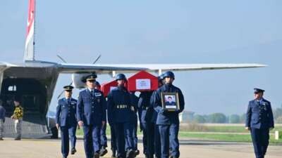 Bursalı şehitler Yenişehir Havalimanı’na getirildi