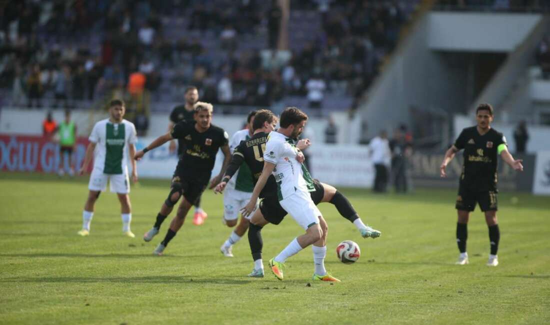Bursaspor, Gebze deplasmanında farklı mağlup oldu: 4-1 TFF 2. Lig Kırmızı