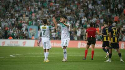 Bursaspor’da ceza alan Emrehan Gedikli’ye teklif yağdı