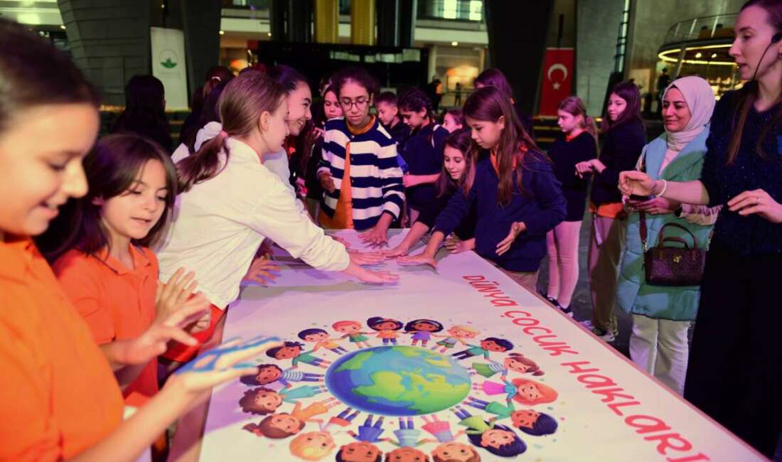 Osmangazi’de Çocuk Hakları Günü Renkli Pankartlarla Kutlandı Osmangazi Belediyesi, 20 Kasım