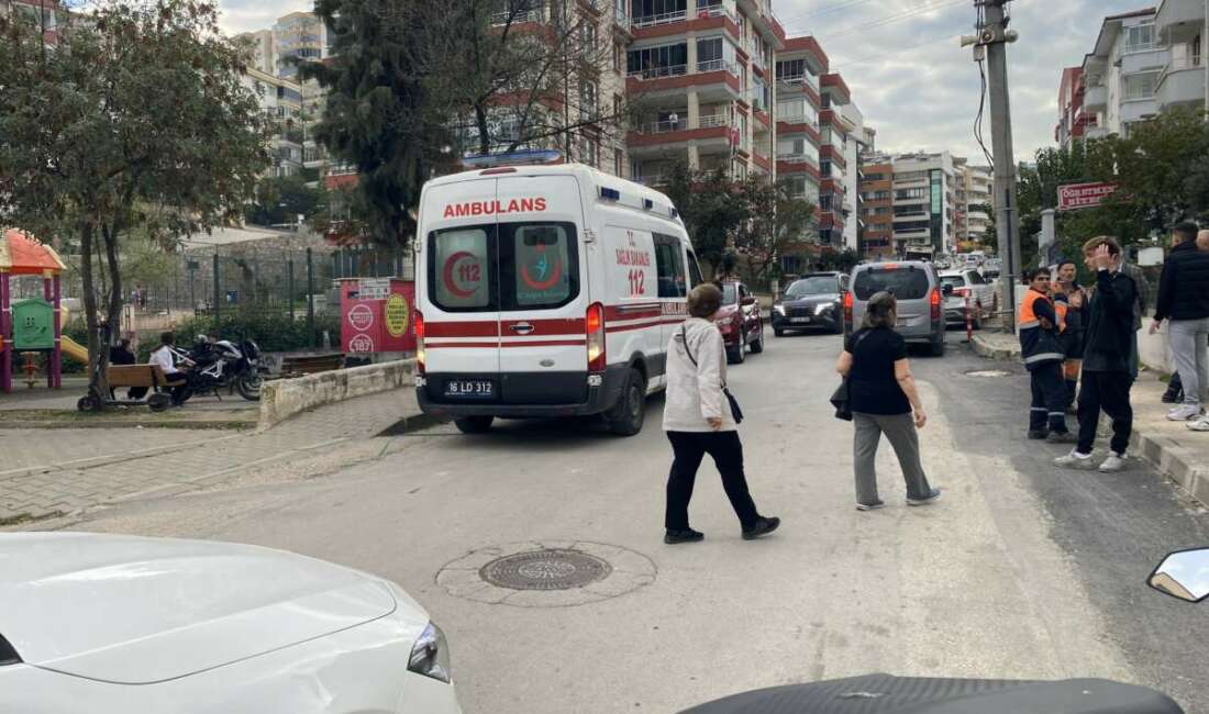 Dengesini kaybedip yola düşen adama kamyon çarptı Bursa'nın Mudanya ilçesinde yolda