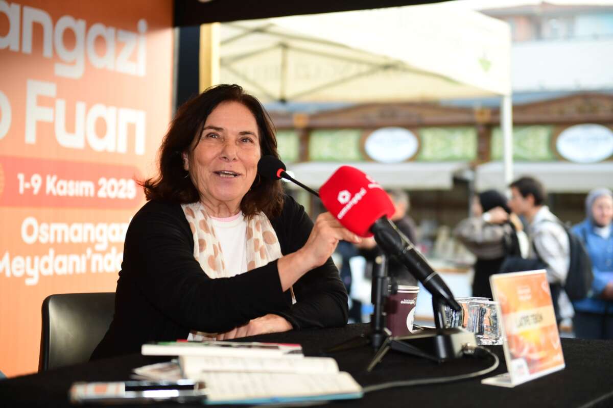 Osmangazi Kitap Fuarı tüm hızıyla devam ediyor