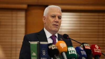 Bursa Büyükşehir Belediye Başkanı Mustafa