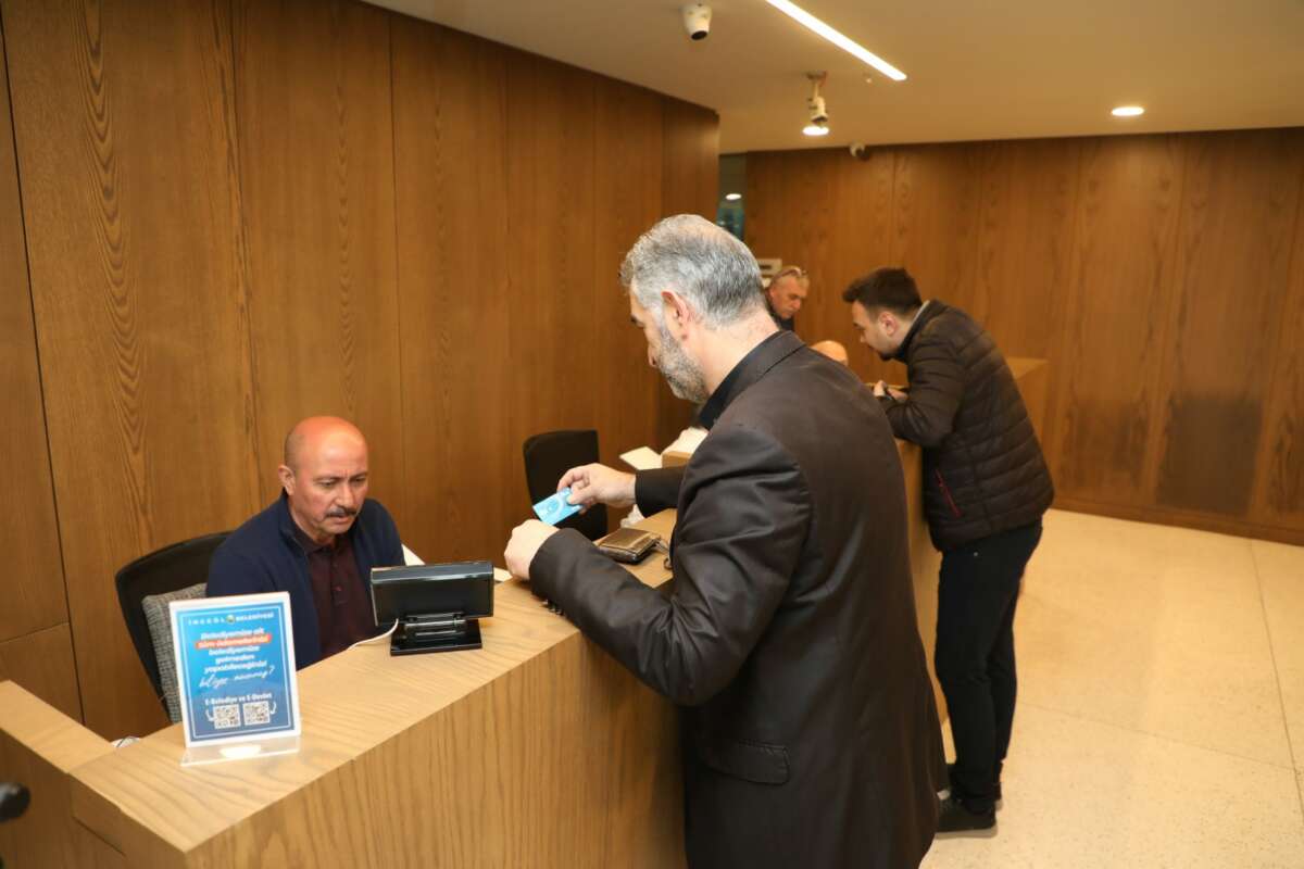 İnegöl Belediyesi vezneleri hafta sonu açık olacak