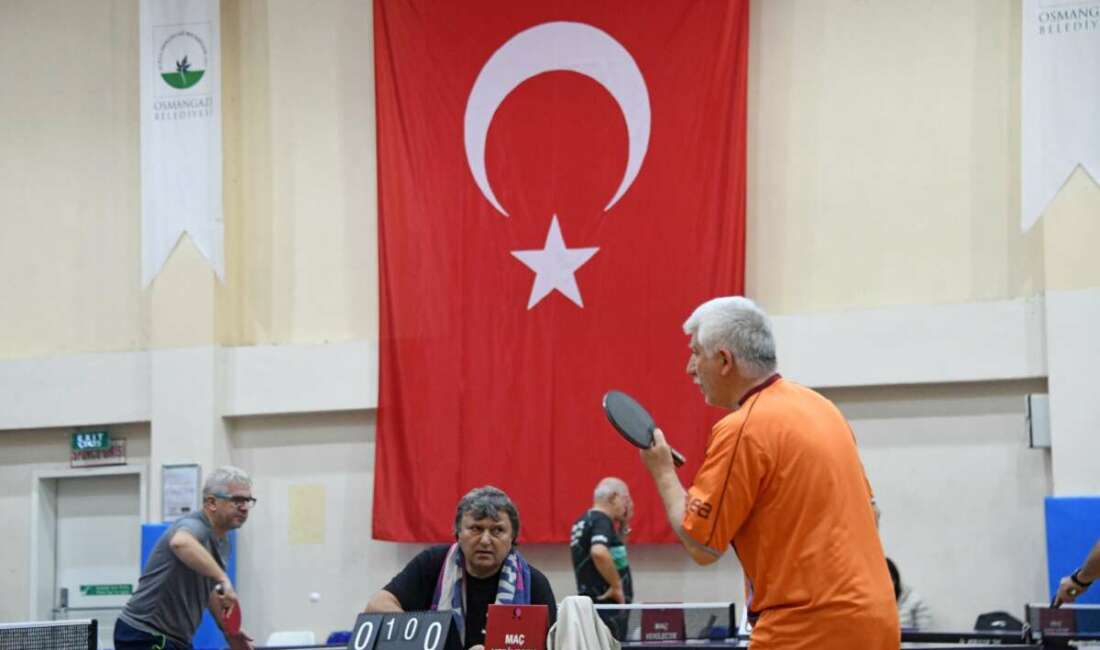 Masa Tenisinin Ustaları Osmangazi’de Buluştu Osmangazi Belediyesi’nin destekleriyle Bursa