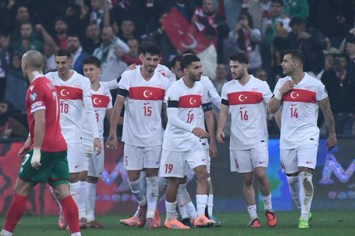 Milli Takım Bursa’da şov yaptı! Play-Off kapısı açıldı