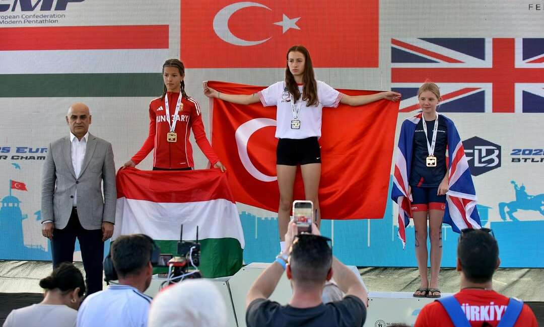 Osmangazi Belediyespor’dan Madalya Rekoru Osmangazi Belediyespor Modern Pentatlon