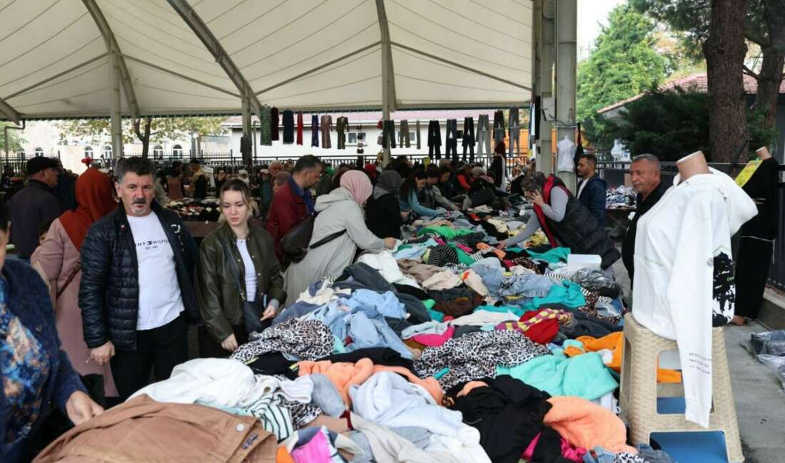 Nilüfer’in 7’nci giyim pazarı açıldı Nilüfer Belediyesi’nin, vatandaşlara ekonomik