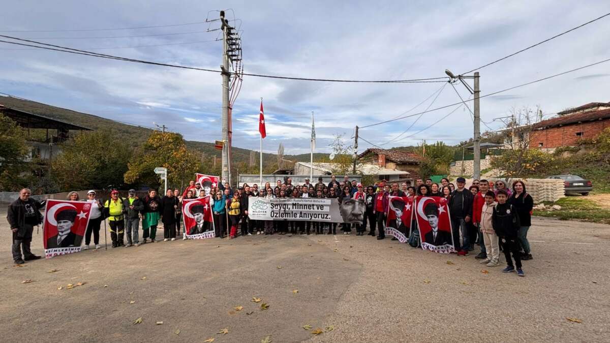 Nilüferliler, Ata’yı Mysia Yolları’nda andı