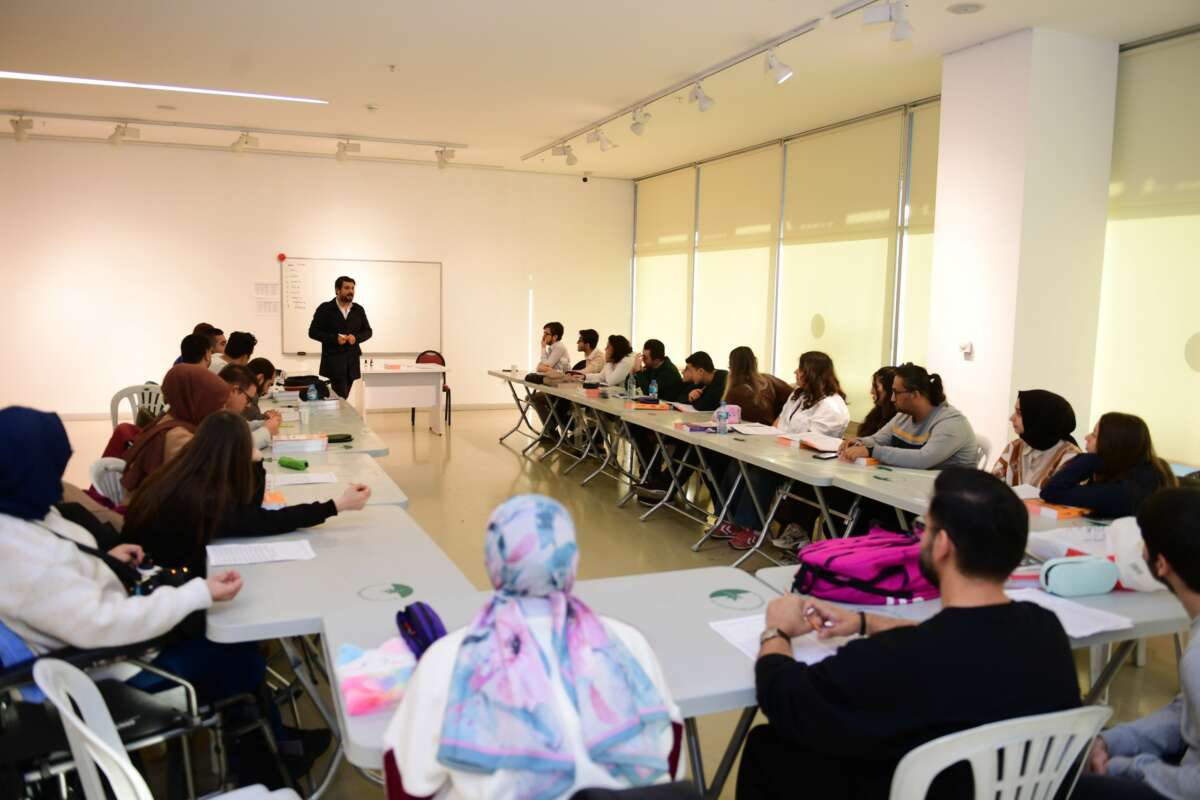 Osmangazi Belediyesi’nden engelli bireylere ücretsiz E-KPSS hazırlık kursu