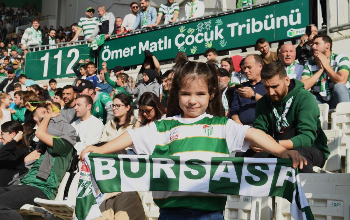 Osmangazi’de 100 çocuk ilk kez Bursaspor maçına gitti