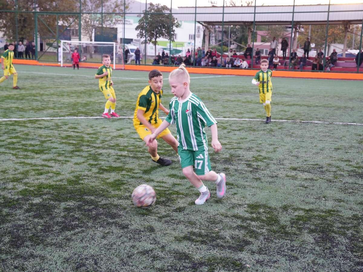 Osmangazi’de Cumhuriyetin Işığı Sporla Birleşti