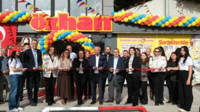 Özhan Marketler Zinciri, yeni şubesini hizmete açtı