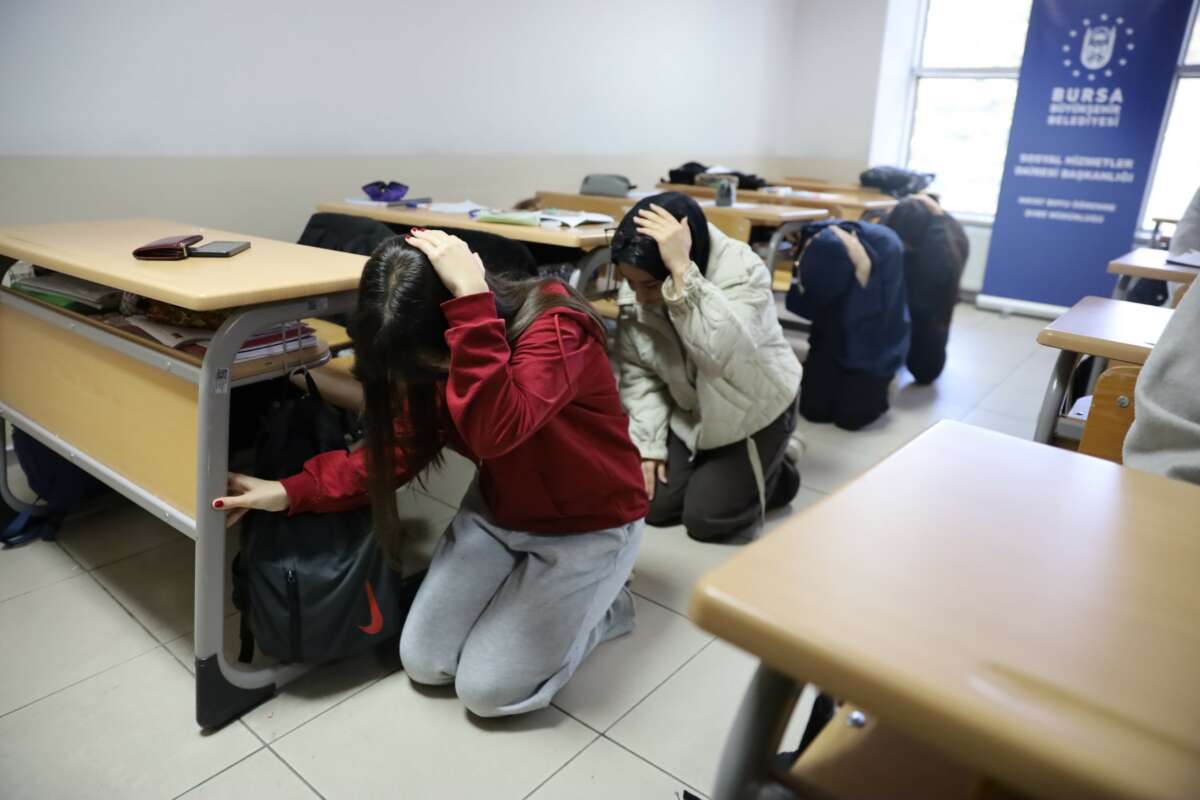 YKS Hazırlık Merkezi’nde deprem ve tahliye tatbikatı