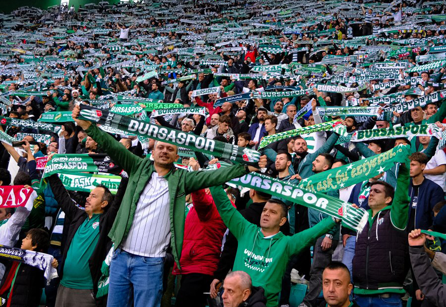 Nesine 2. Lig Kırmızı