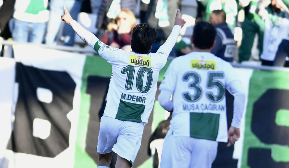 Bursaspor’dan Soma’da süper skor: Şampiyonluk yürüyüşü sürüyor