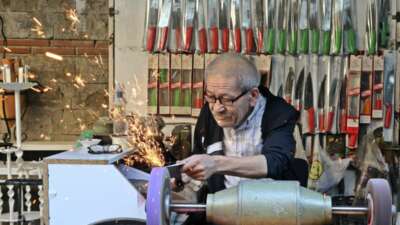 Antalya'nın Muratpaşa ilçesinde yaşayan 65 yaşındaki bıçak