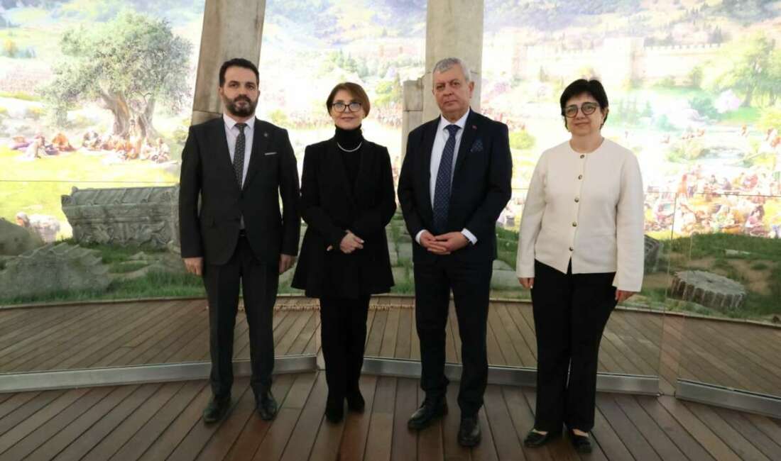 Bakan Bolkvadze Panorama 1326’da tarihe yolculuk Bursa’ya bir dizi ziyaret