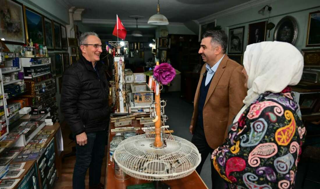 Başkan Yılmaz, Kurtuluş Caddesi’nde esnafla buluştu Yıldırım Belediye Başkanı Oktay