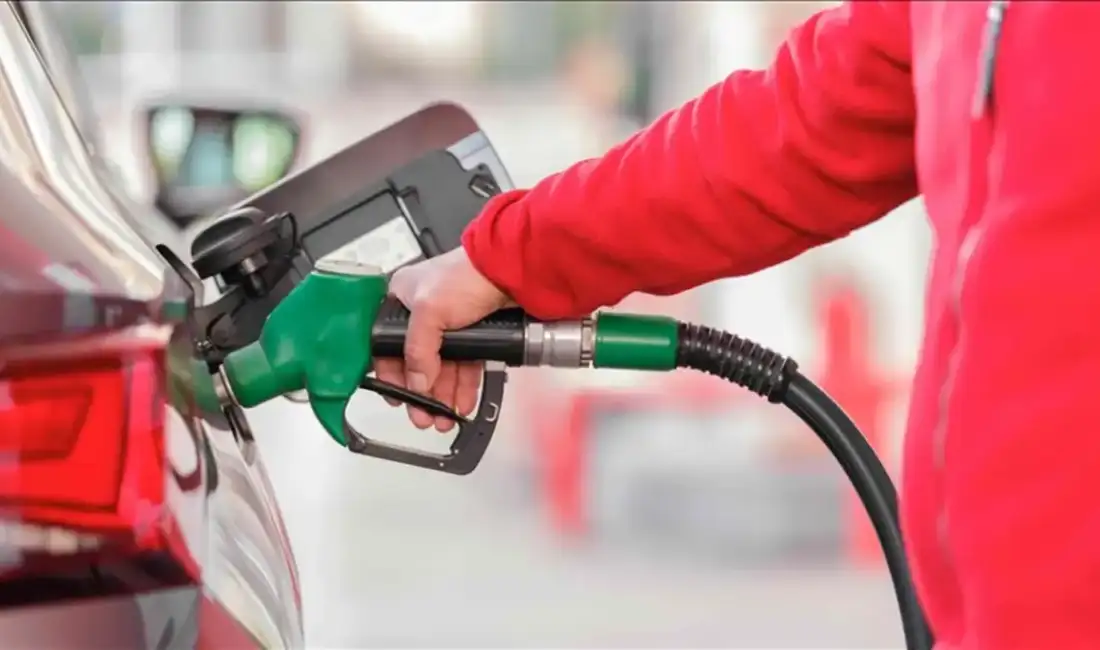 Akaryakıt ürünlerinden benzine yapılan