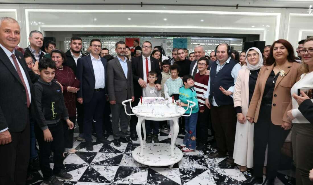  Bizim Ev’in 14’üncü yıl dönümü coşkuyla kutlandı