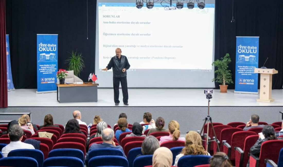 Bursa’da anne baba okulu ilgi görüyor