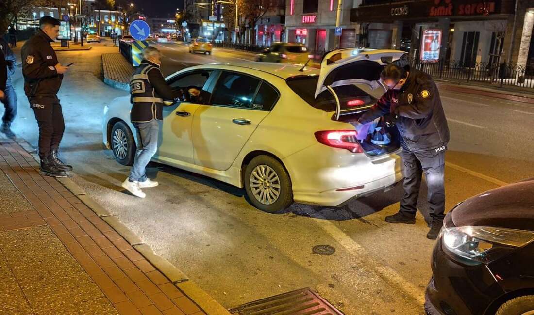 Bursa’da asayiş uygulaması: Uyuşturucu ele geçirildi Bursa İl Emniyet Müdürlüğü Asayiş