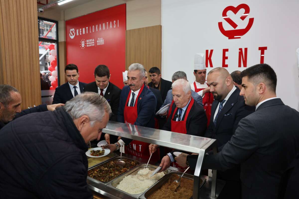 Bursa’da dayanışmanın sofrası büyüyor
