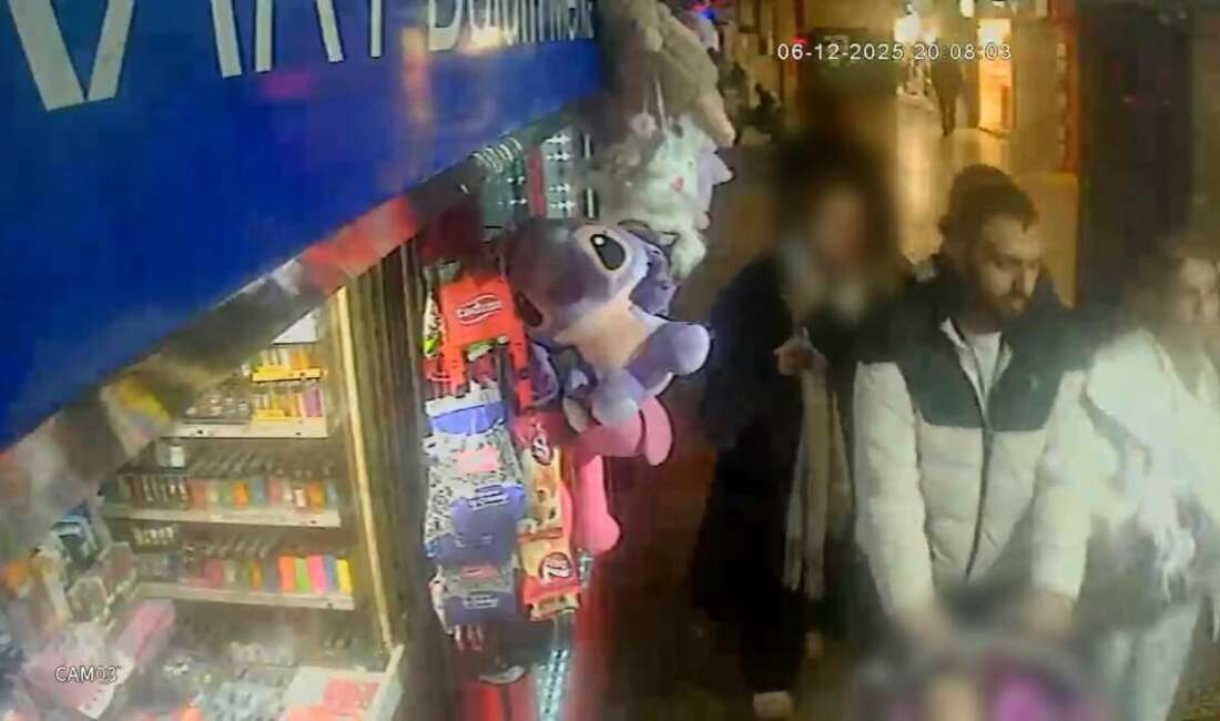 Bursa’da iki yankesici 72 saatlik incelemeyle yakalandı Bursa'da yankesicilik olayının failleri,