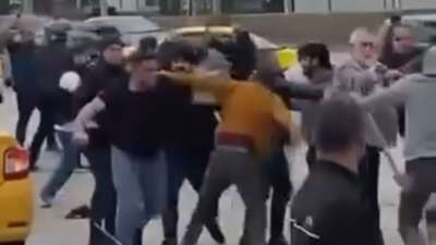 Bursa’da savaşı andıran sokak kavgası kamerada