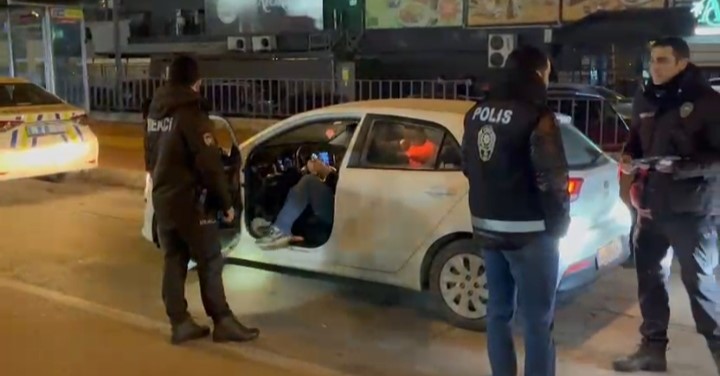  Bursa'da yılbaşı öncesinde vatandaşların