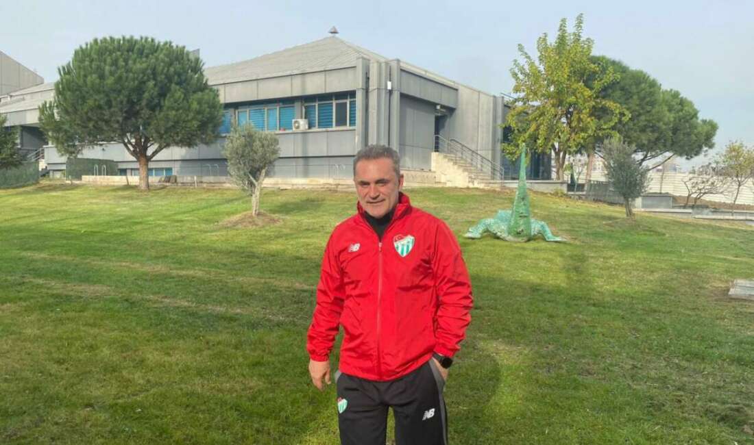 Bursaspor Teknik Direktörü Tahsin Tam: “Kartlar yeniden dağıtılıyor” Bursaspor Teknik Direktörü Tahsin