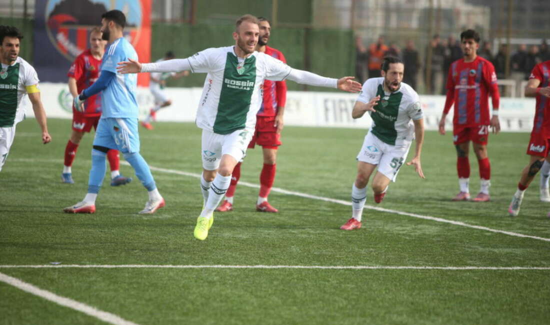Bursaspor zirve yolunda lideri devirdi! Nesine 2. Lig Kırmızı