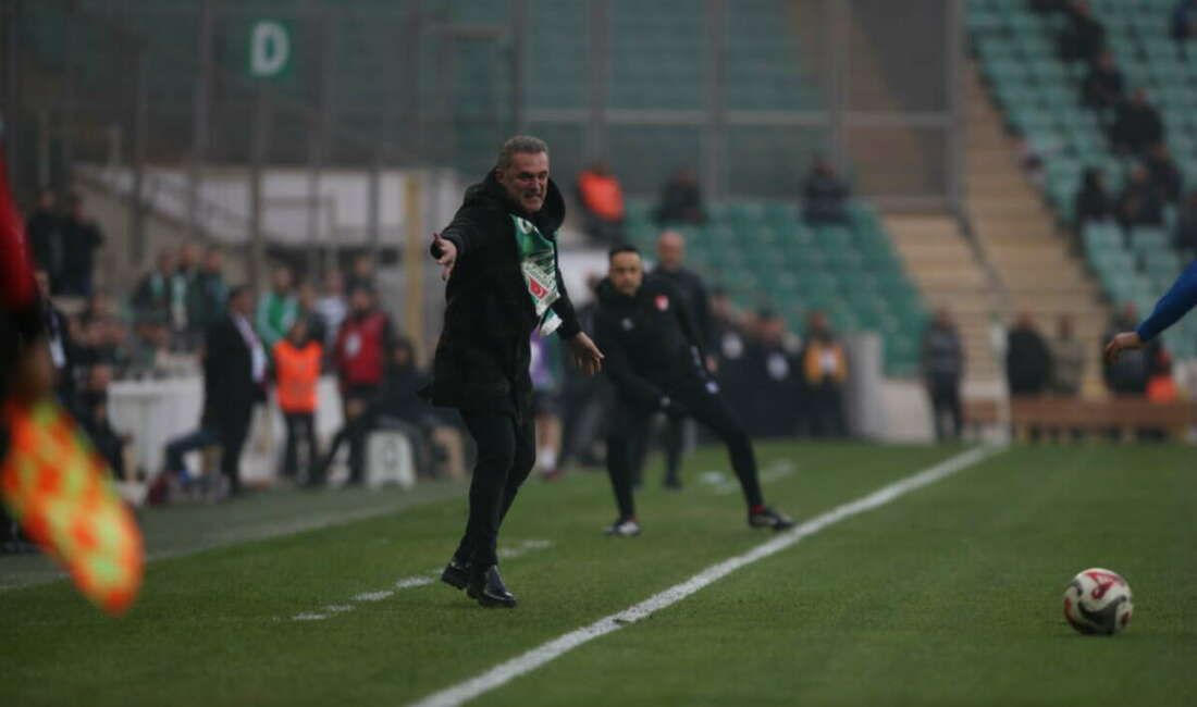 Bursaspor’un hocası Tahsin Tam’dan 4-0’lık galibiyet değerlendirmesi Bursaspor Teknik Direktörü Tahsin