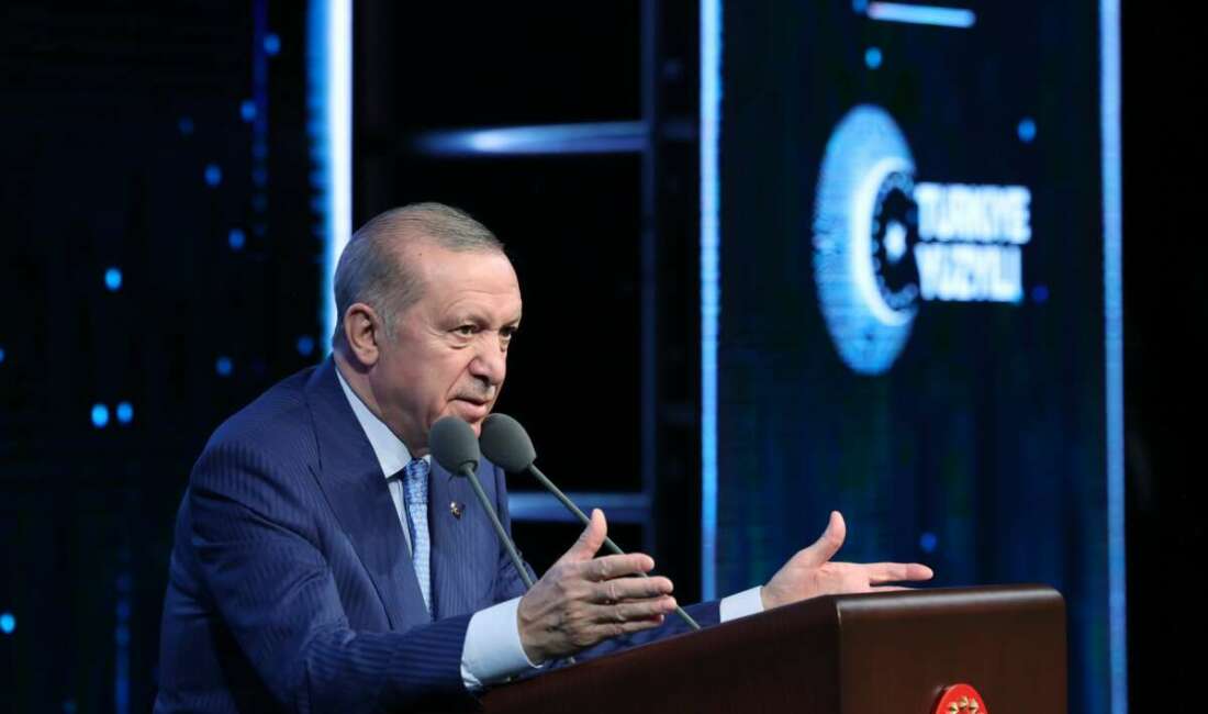 Cumhurbaşkanı Erdoğan: “Türkiye bölgesinin veri üssü konumuna gelecektir” Cumhurbaşkanı Recep Tayyip Erdoğan,"2028-2029 yıllarında