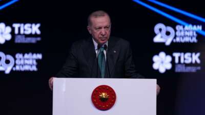 Erdoğan: TİSK Asgari ücrete destek vermeli