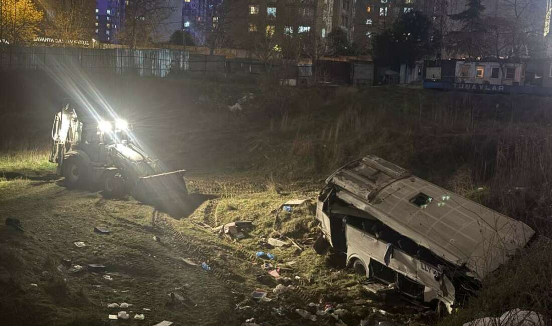 Esenyurt'ta kontrolden çıkan servis