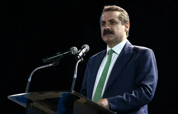 Faruk Çelik’ten Bursaspor tartışmalarına ilişkin açıklama Bursa’nın eski Bakanı, AK