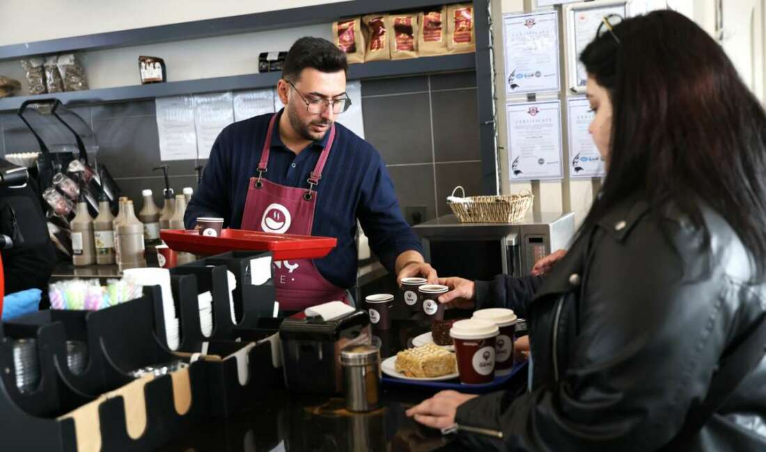 Gençler Genç Kafe’nin müdavimi oldu Osmangazi Belediyesi’nin, vatandaşların kaliteli