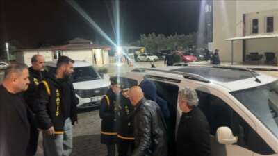 Güllü’nün kızı annesini öldürme suçlamasıyla tutuklandı