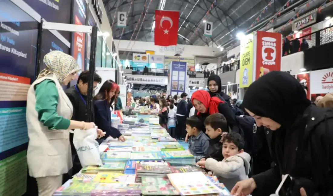 İnegöl 9. Kitap günleri başladı: 1 Milyon kitap kitapseverlerle buluşuyor